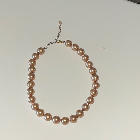 Unsigned Dark Champagne Gold Tone Knotted Faux Pearl Necklace Classic - Picture 2 of 16